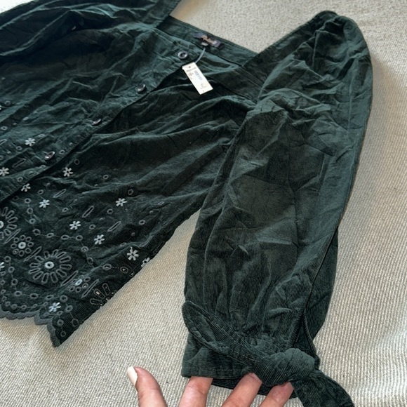 NWT Madewell Embroidered Eyelet Corduroy Tie-Sleeve Top - Picture 8 of 15